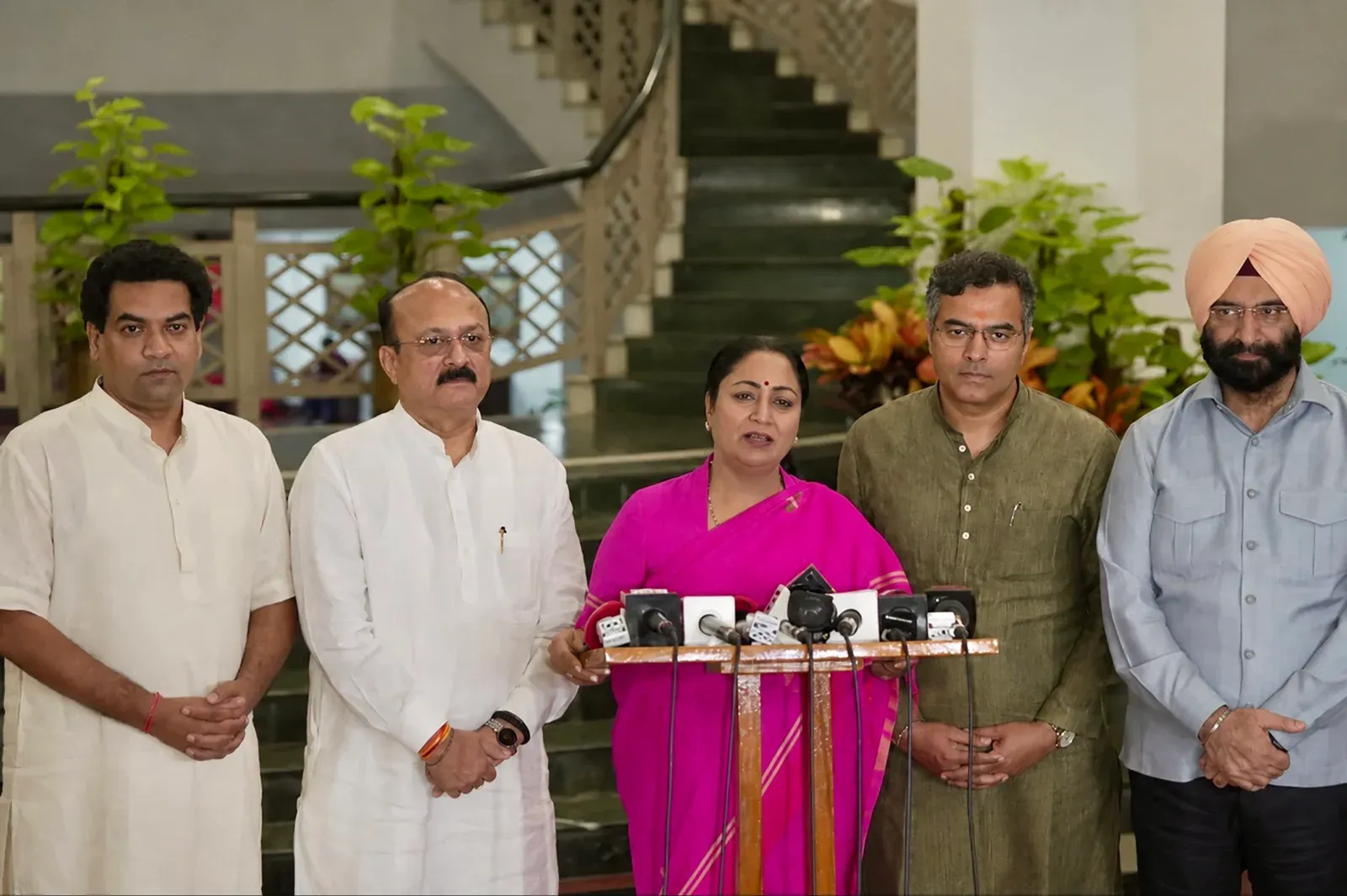 CM Rekha Gupta Launches Delhi Lakshmi Yojana Portal Aug 1