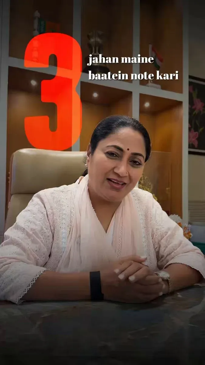 CM Rekha Gupta Leads Yamuna Cleanliness Drive in Delhi