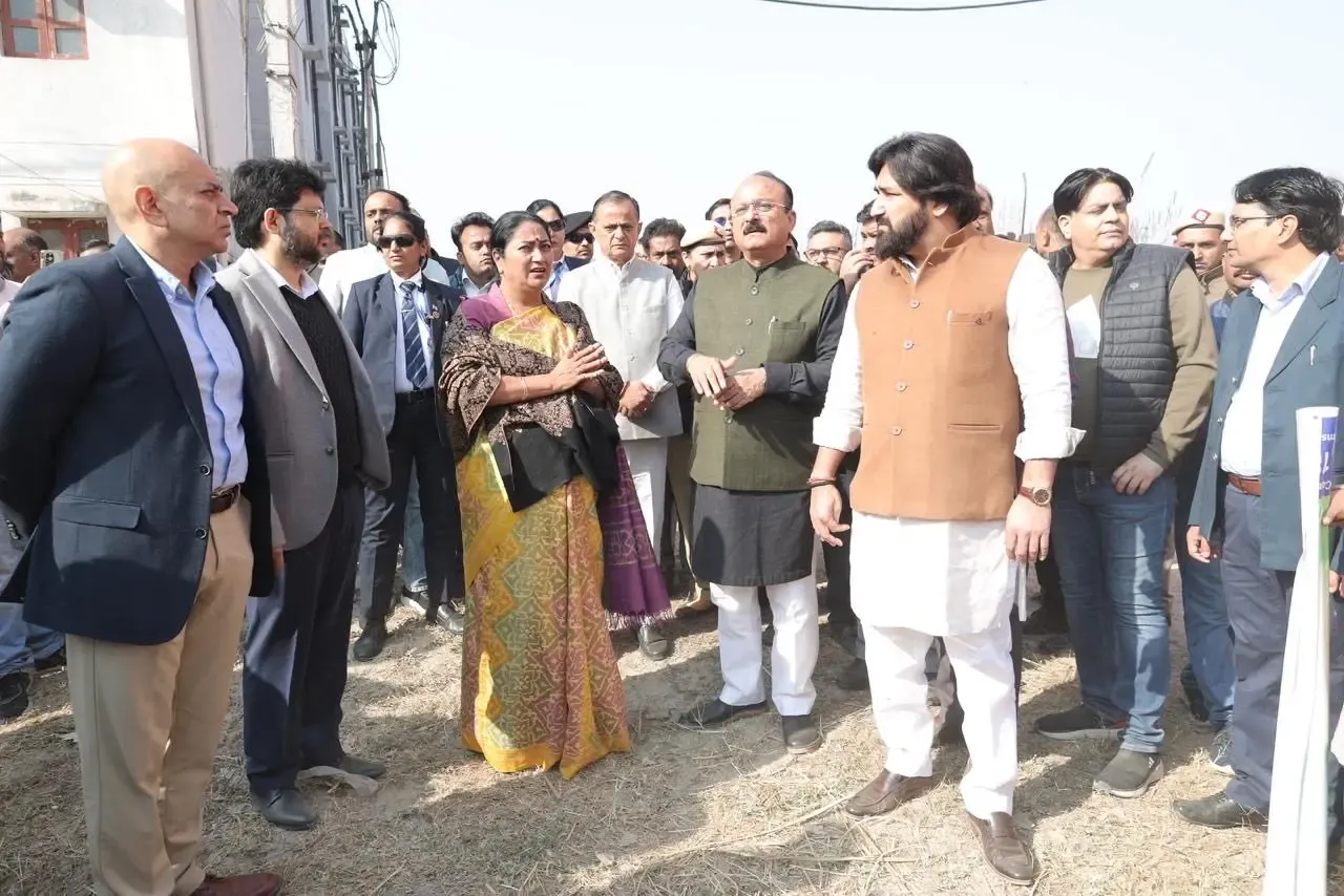 क्या सीएम रेखा गुप्ता ने भलस्वा ईडब्ल्यूएस फ्लैट्स का निरीक्षण किया?