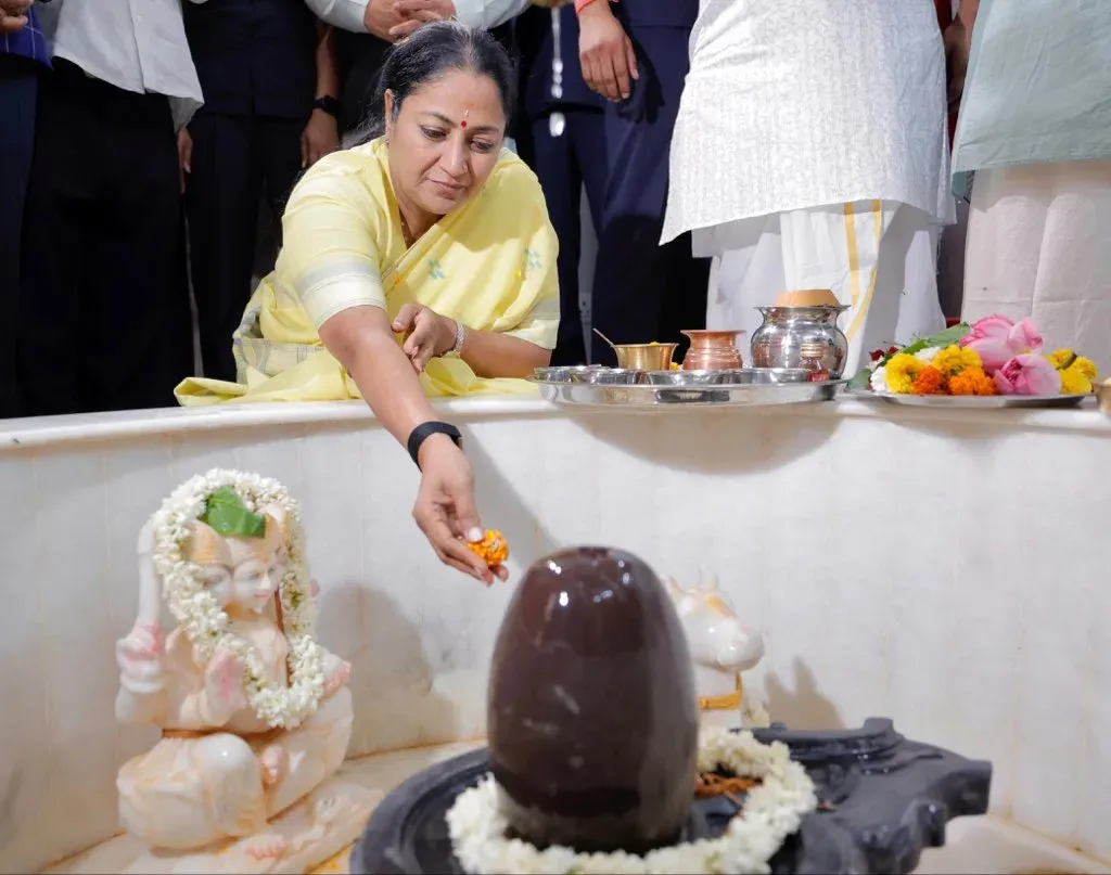 CM Rekha Gupta Offers Gau Seva on Modi's 12th Year as PM