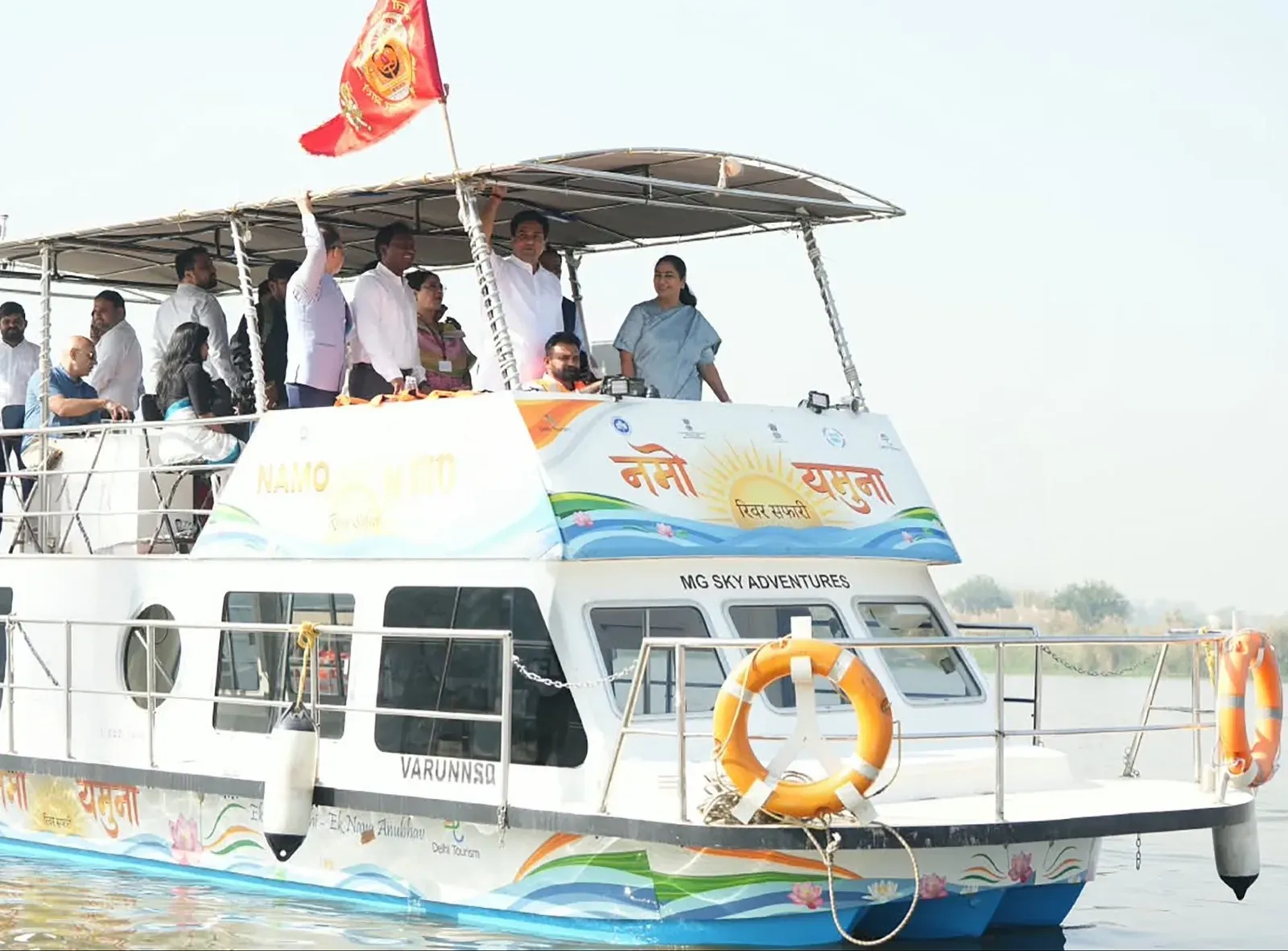 CM Rekha Gupta Reviews Namo Yamuna Cruise Safari Trial Run
