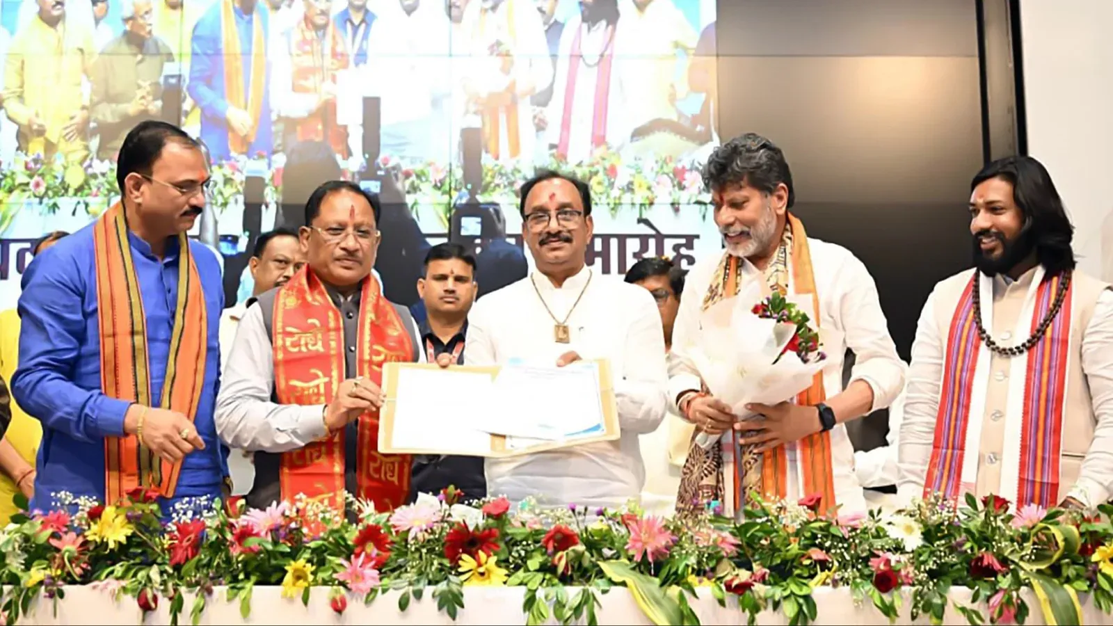CM Sai attends Chhattisgarh Yoga Commission chief's swearing-in
