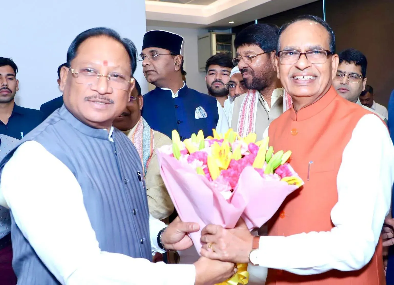 CM Sai attends Shivraj's 'Apnapan' book launch in Delhi