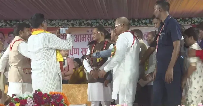 CM Sai attends Yadav Mahasammelan and Bhawan inauguration