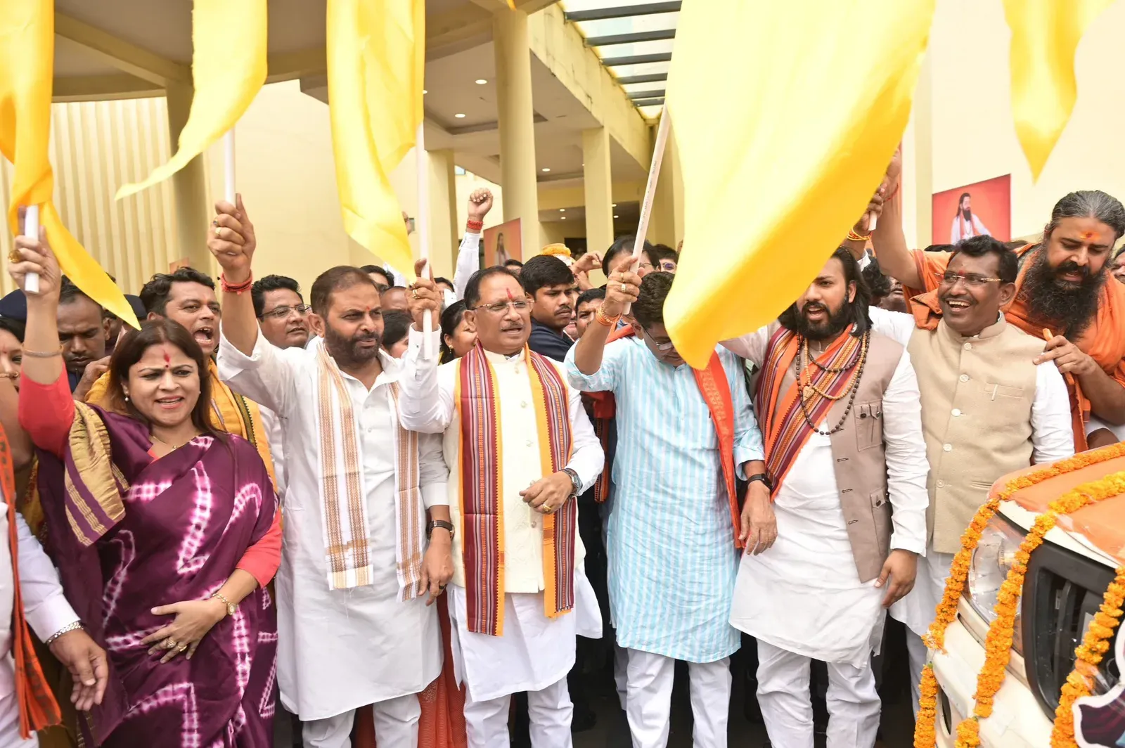 CM Sai flags off Guru Ravidas harmony chariots in Raipur
