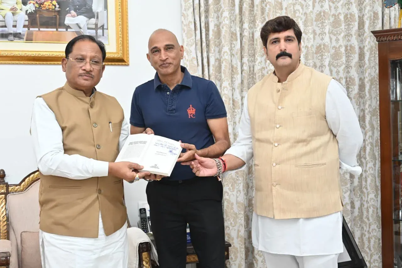 CM Sai Meets Chhattisgarh Cricket Coach Amay Khurasiya