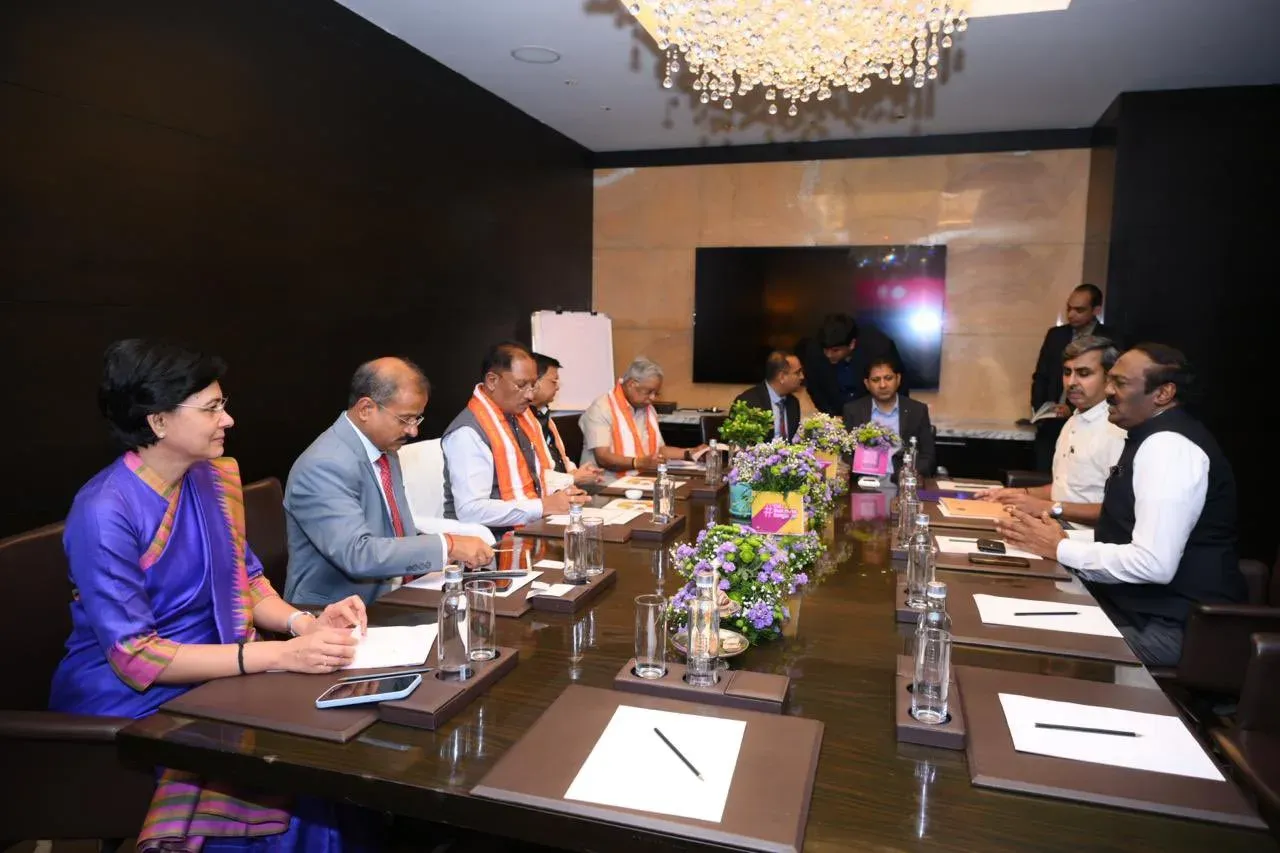 CM Sai Meets CSR Estates MD at Chhattisgarh Investor Connect