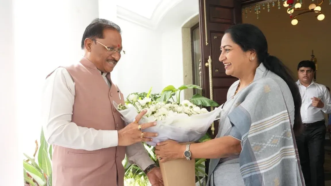 CM Sai Meets Delhi CM Rekha Gupta, Discusses Governance