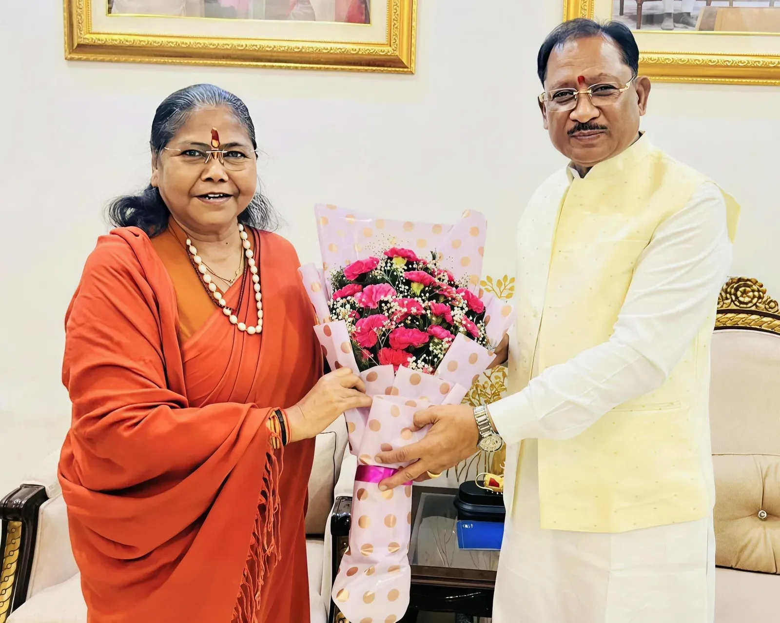 CM Sai Meets NCBC Chief Sadhvi Niranjan Jyoti in Raipur