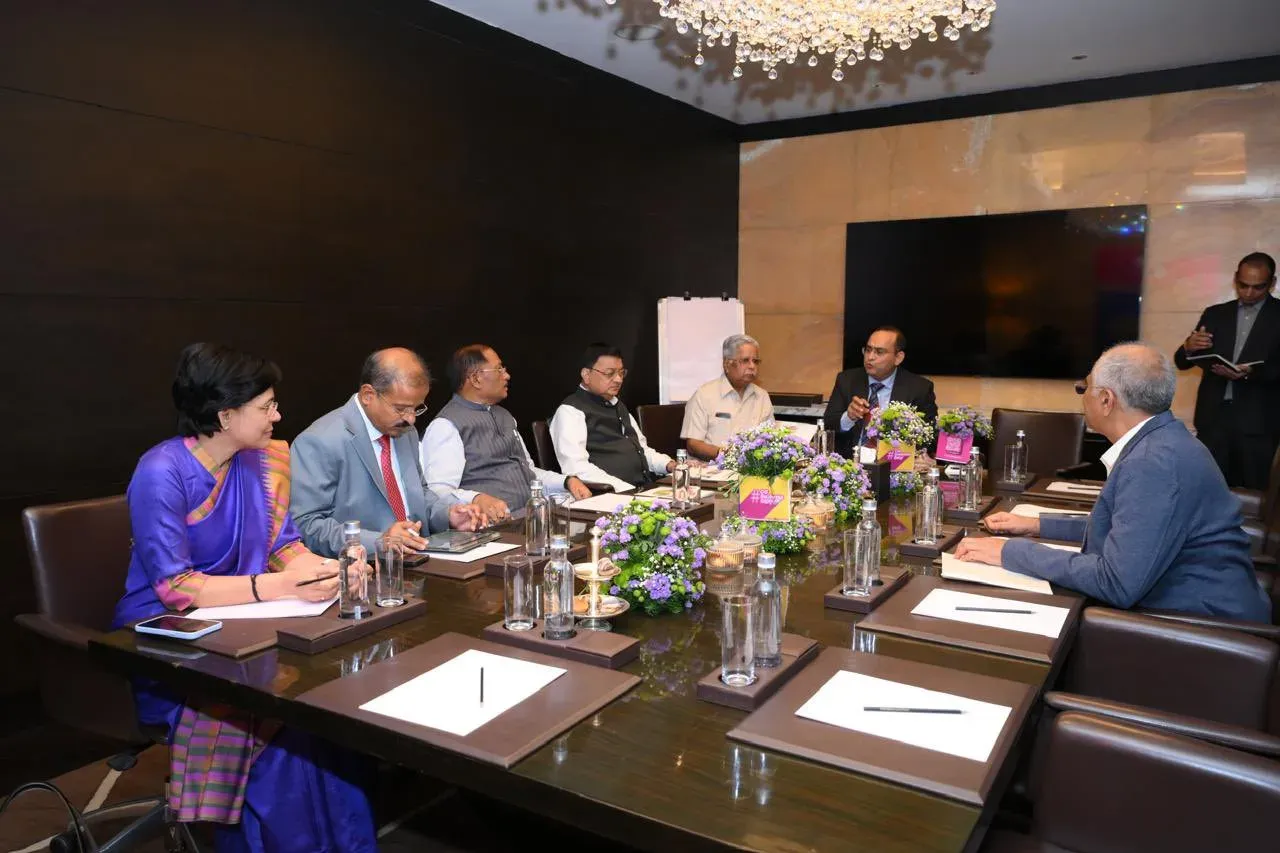 CM Sai Meets Sarvana Mills MD at Investor Connect Hyderabad