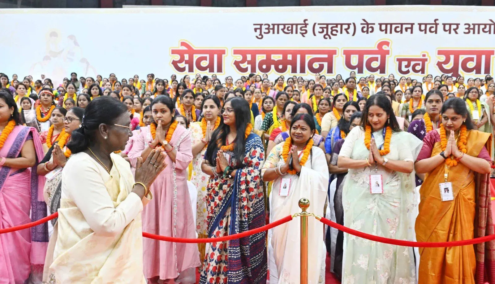 CM Sai Welcomes President Murmu at Nuakhai Fest in Raipur