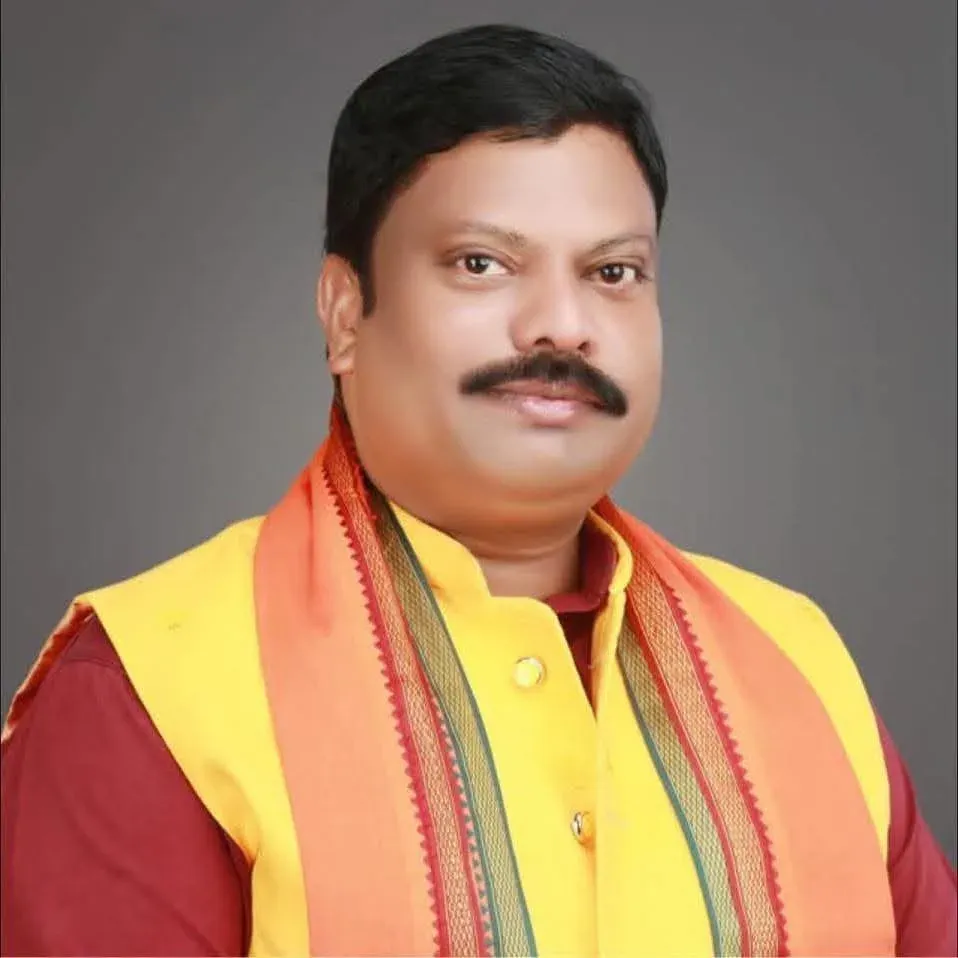 CM Sai Wishes Vikas Markam on Birthday