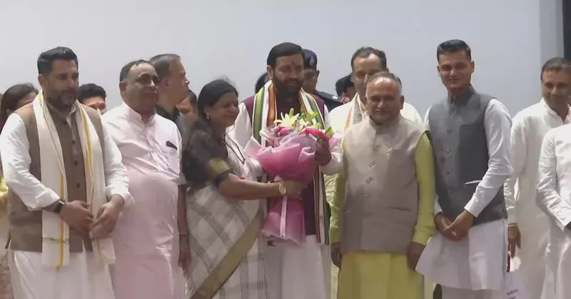 CM Saini attends MC Sonipat Mayor oath ceremony