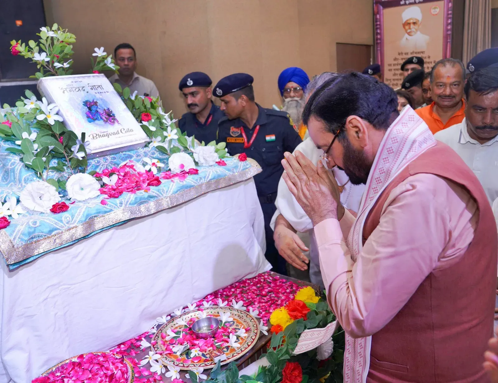 CM Saini Chairs Gita Mahotsav 2026 Prep Meet in Kurukshetra