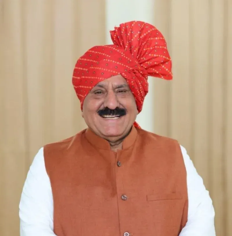 CM Saini extends birthday wishes to BJP veteran Subhash Sudha