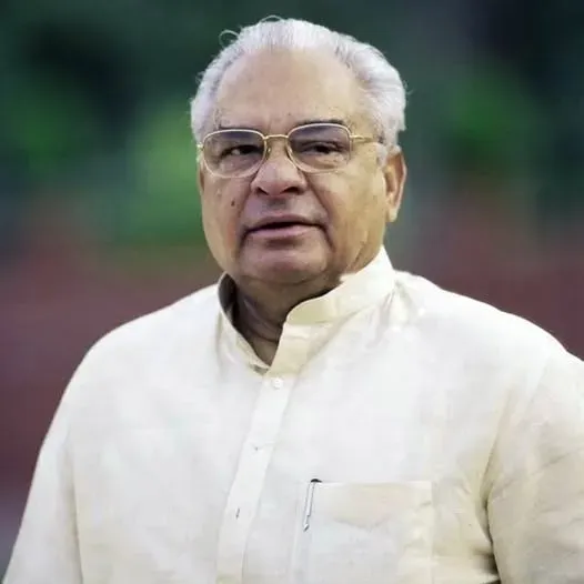 CM Saini Pays Tribute to Former Haryana CM Bhajan Lal