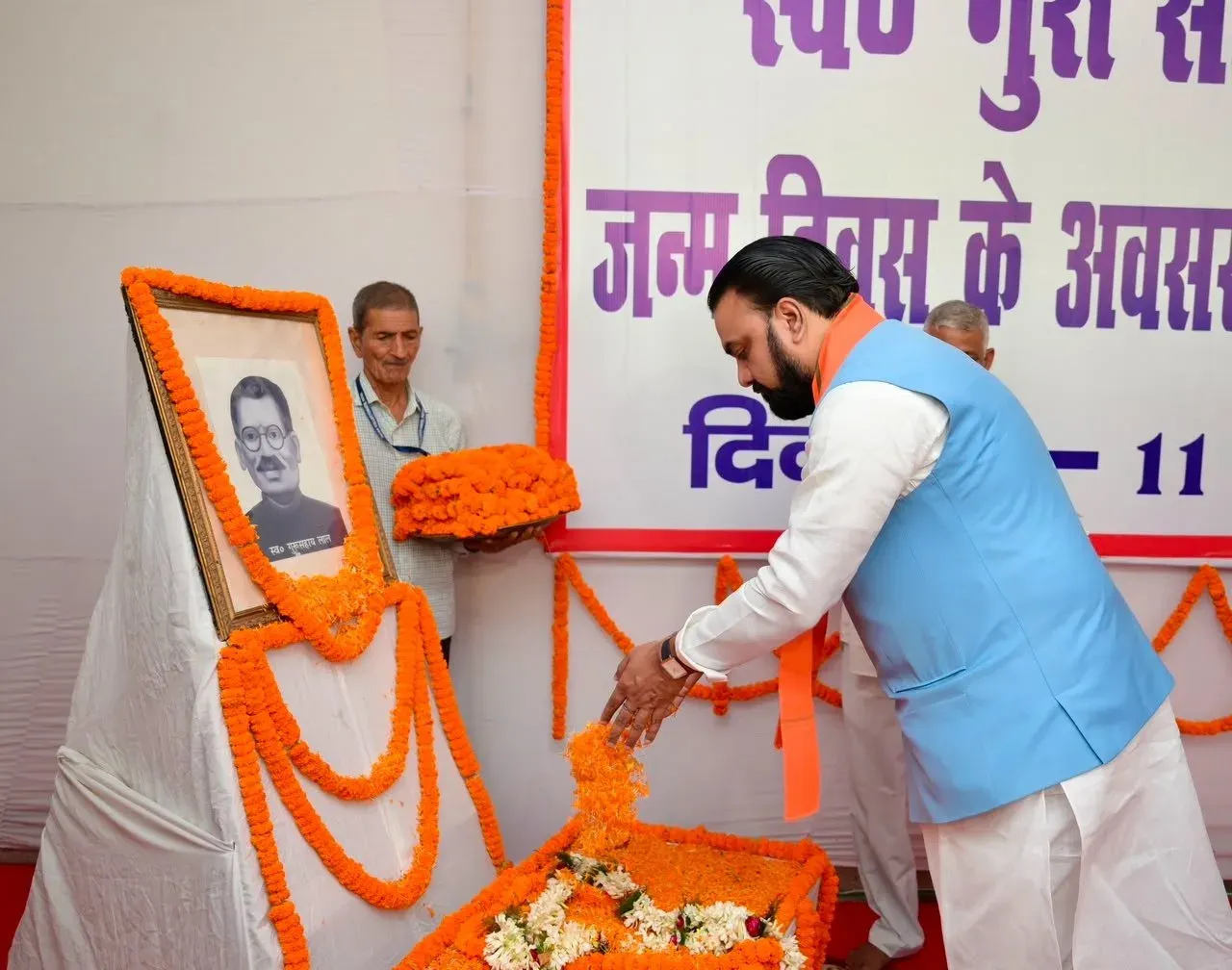 CM Samrat Chaudhary pays tribute to freedom fighter Guru Sahay Lal