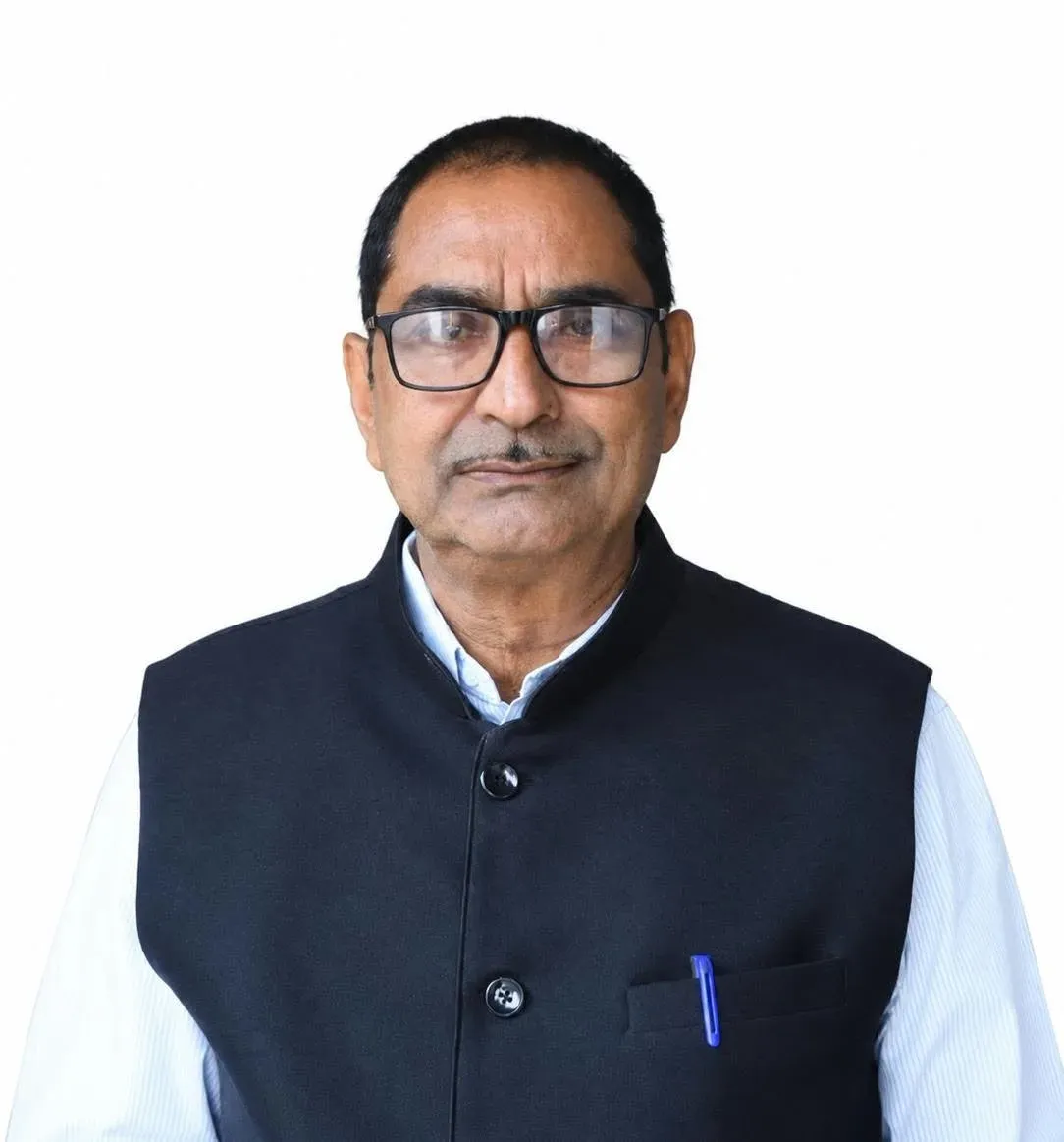 CM Samrat Choudhary congratulates Suresh Prasad Rai on Bihar Council win