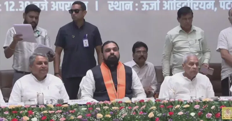 CM Samrat Choudhary Distributes Appointment Letters to 2,446 Jeevika Recruits