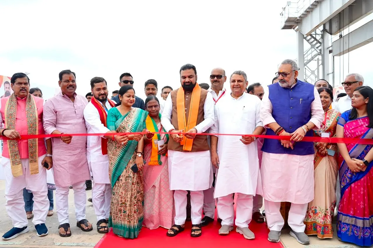 CM Samrat Choudhary Inaugurates 68.80 km Belwa–Meenapur Link Channel in Bihar