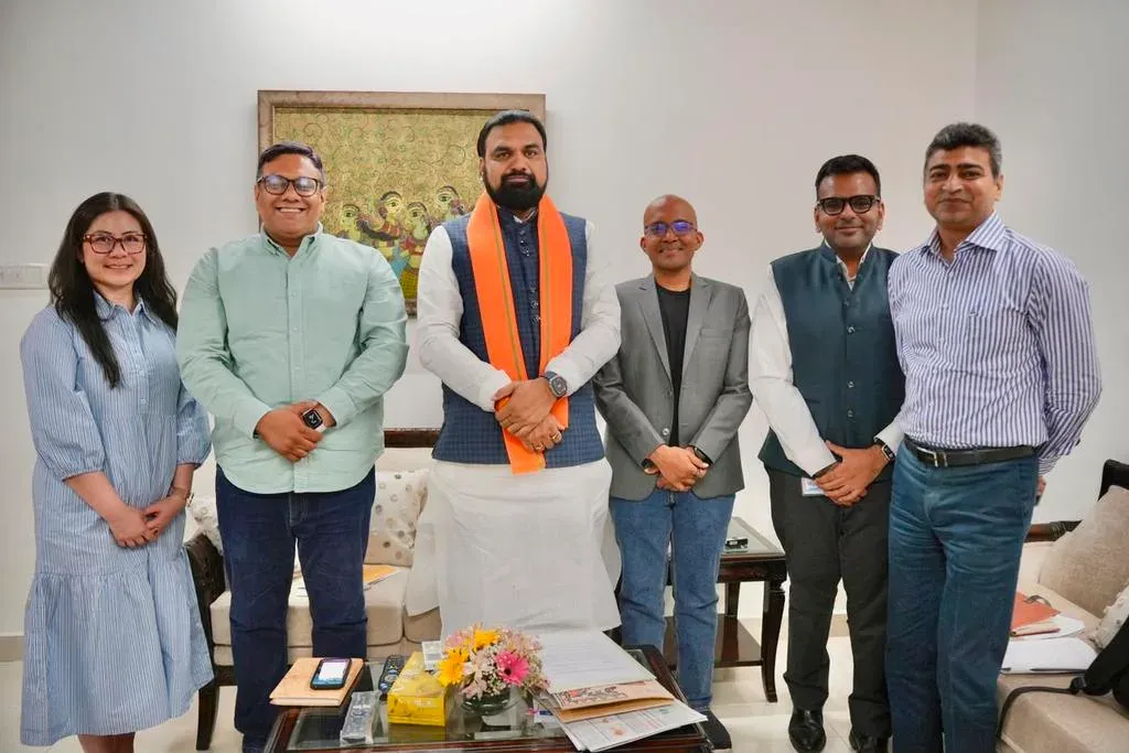 CM Samrat Choudhary Invites Google to Set Up GCC in Bihar