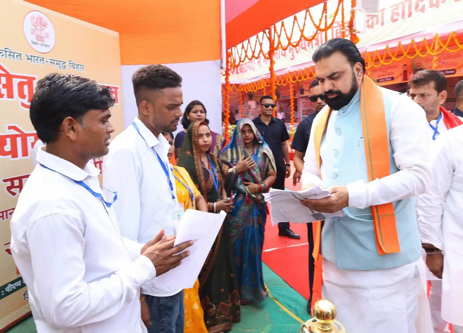 CM Samrat Choudhary launches Seva Setu drive in Rohtas, flags off ₹400 cr projects