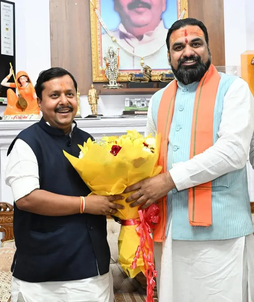 CM Samrat Choudhary Meets BJP National Chief Nitin Nabin on Birthday