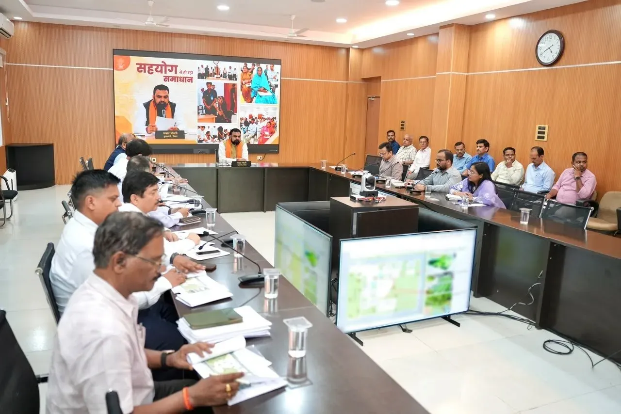 CM Samrat Choudhary Orders 2,996 New School Buildings for Bihar