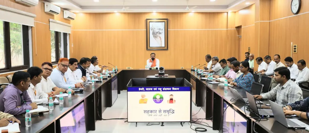 CM Samrat Choudhary Orders COMFED Breed Supply to Bihar Farmers