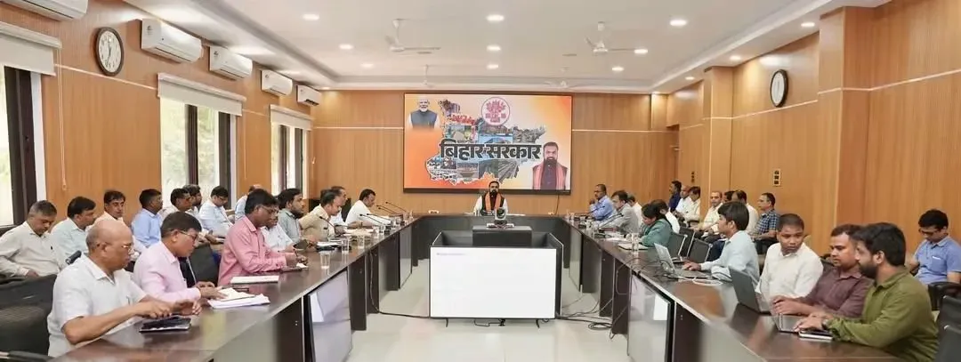 CM Samrat Choudhary Orders Smooth Traffic on Nehru Path During Patna Metro Build
