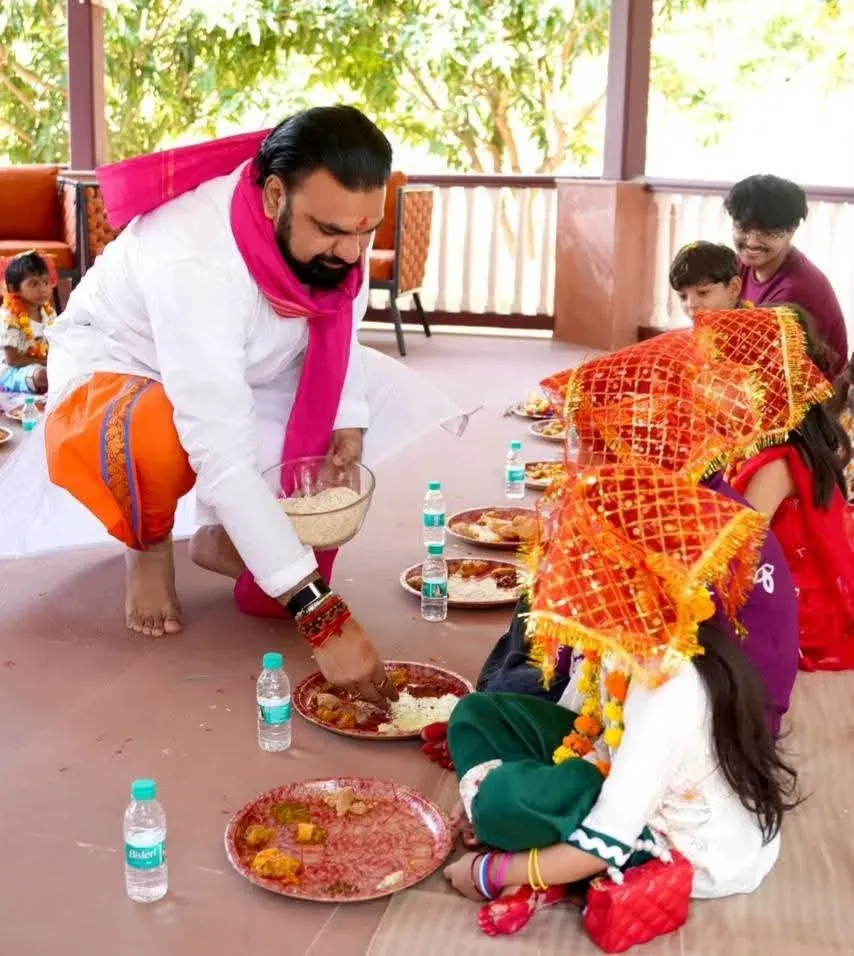 CM Samrat Choudhary performs Mahanavami havan and kanya pujan