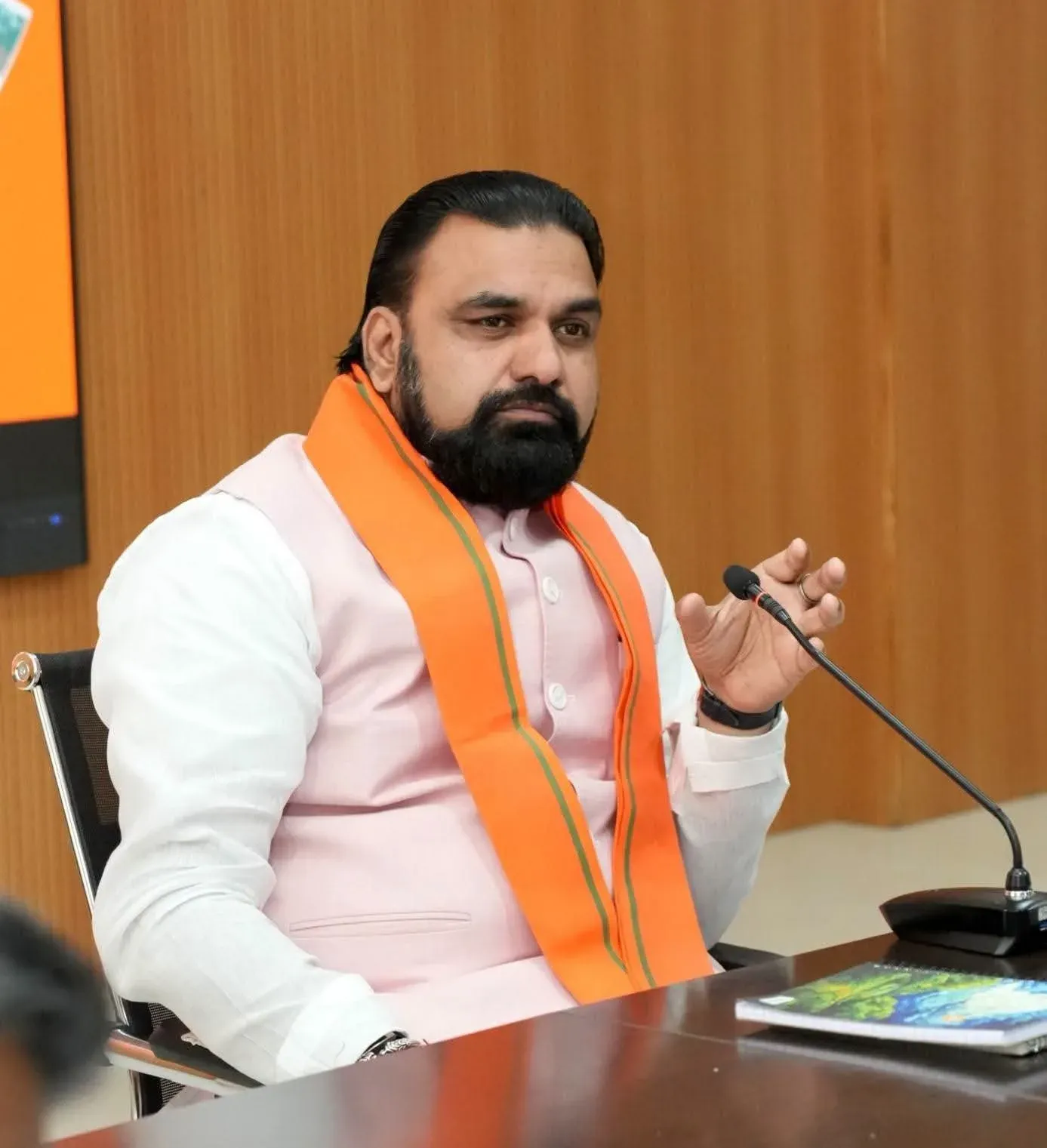 CM Samrat Choudhary Reviews Bihar's Seva Sankalp Campaign