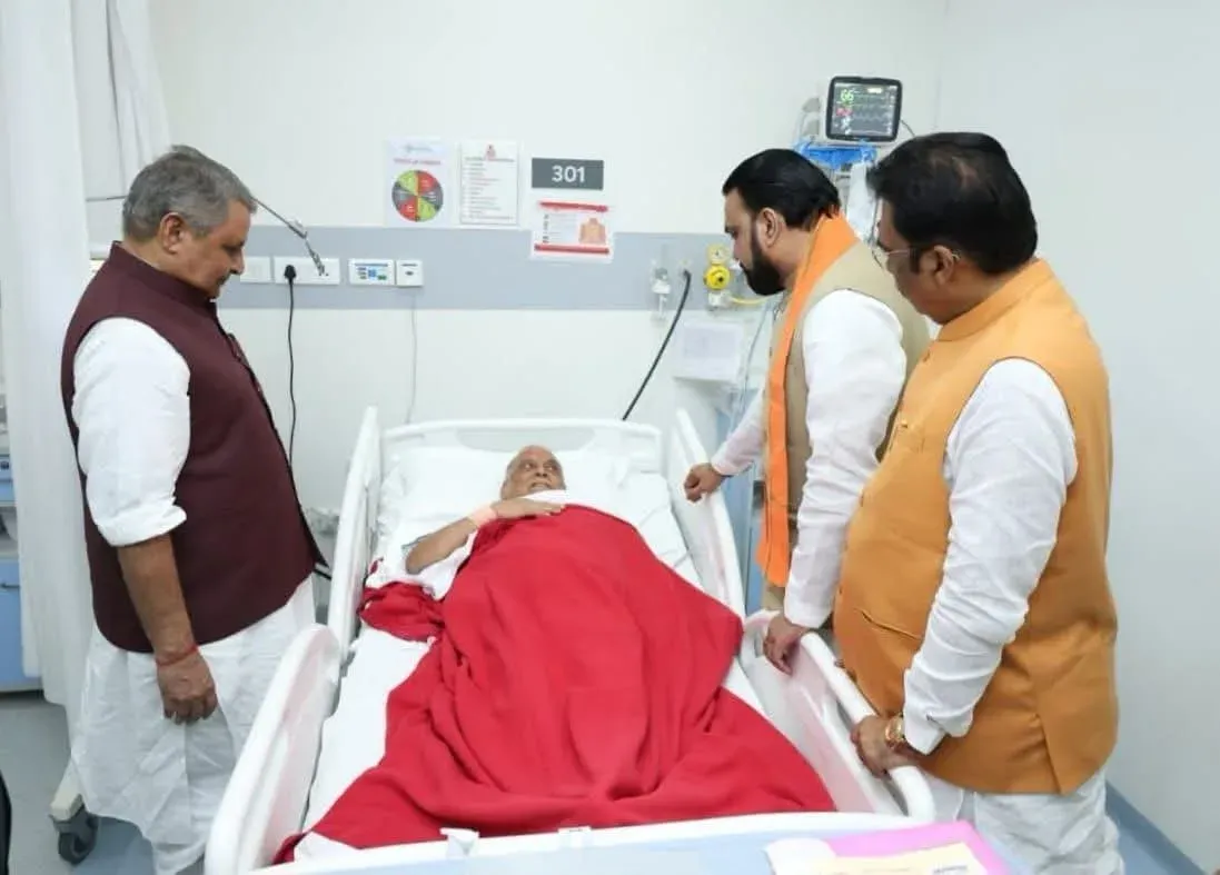 CM Samrat Choudhary visits JD(U) leader Neeraj Kumar at Patna hospital