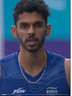 Sreeshankar wins Commonwealth silver, CM Satheesan calls to congratulate