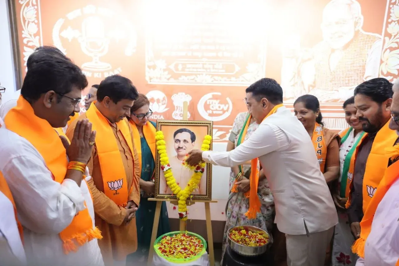 CM Sawant Inaugurates Deendayal E-Library at Goa BJP HQ