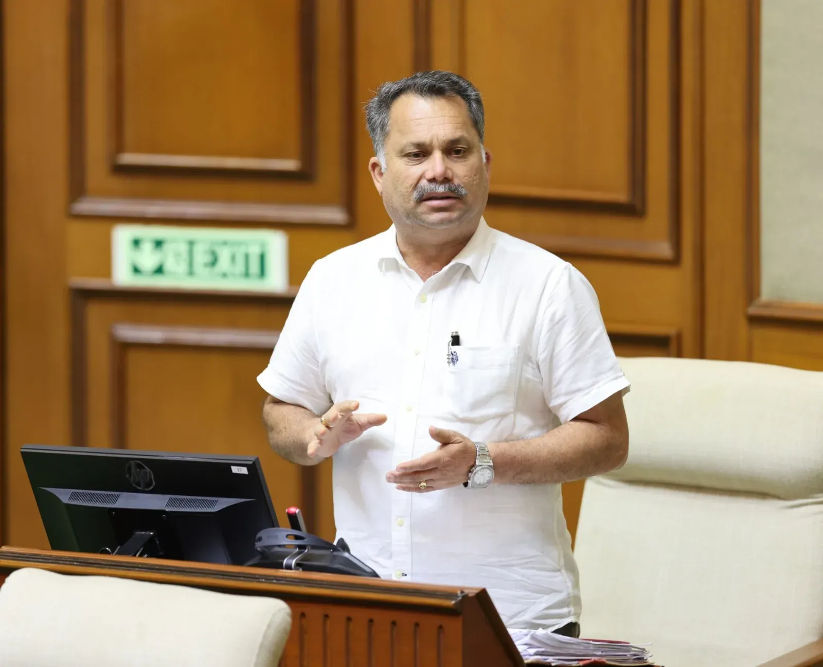 CM Sawant Wishes BJP MLA Nilesh Cabral on Birthday