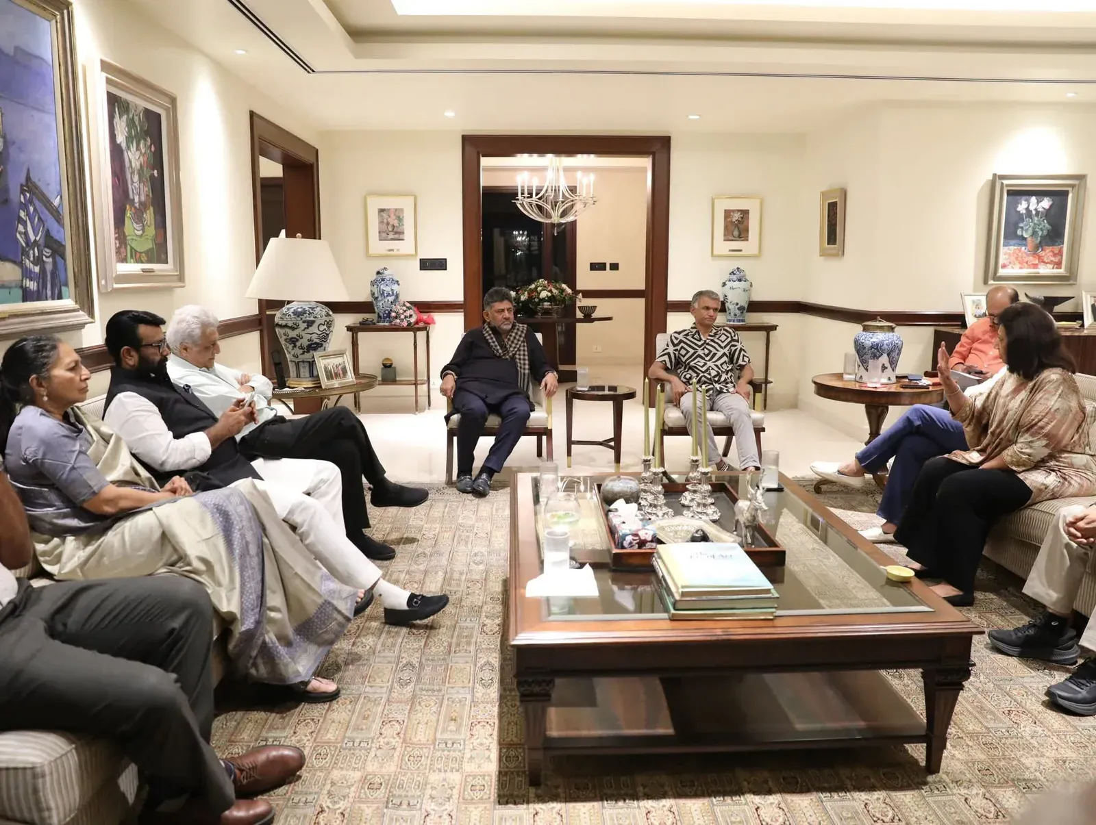 CM Shivakumar Meets Kiran Mazumdar-Shaw-Led Panel on Bengaluru's Future