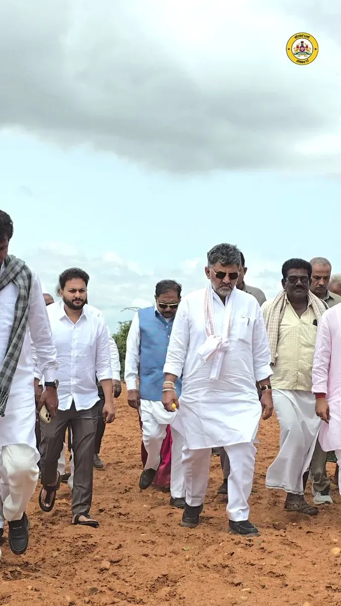CM Shivakumar Visits Drought-Hit Chitradurga