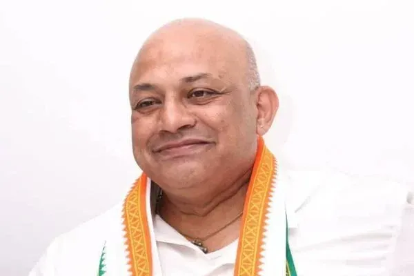 CM Siddaramaiah mourns death of Congress leader Suraj Hegde