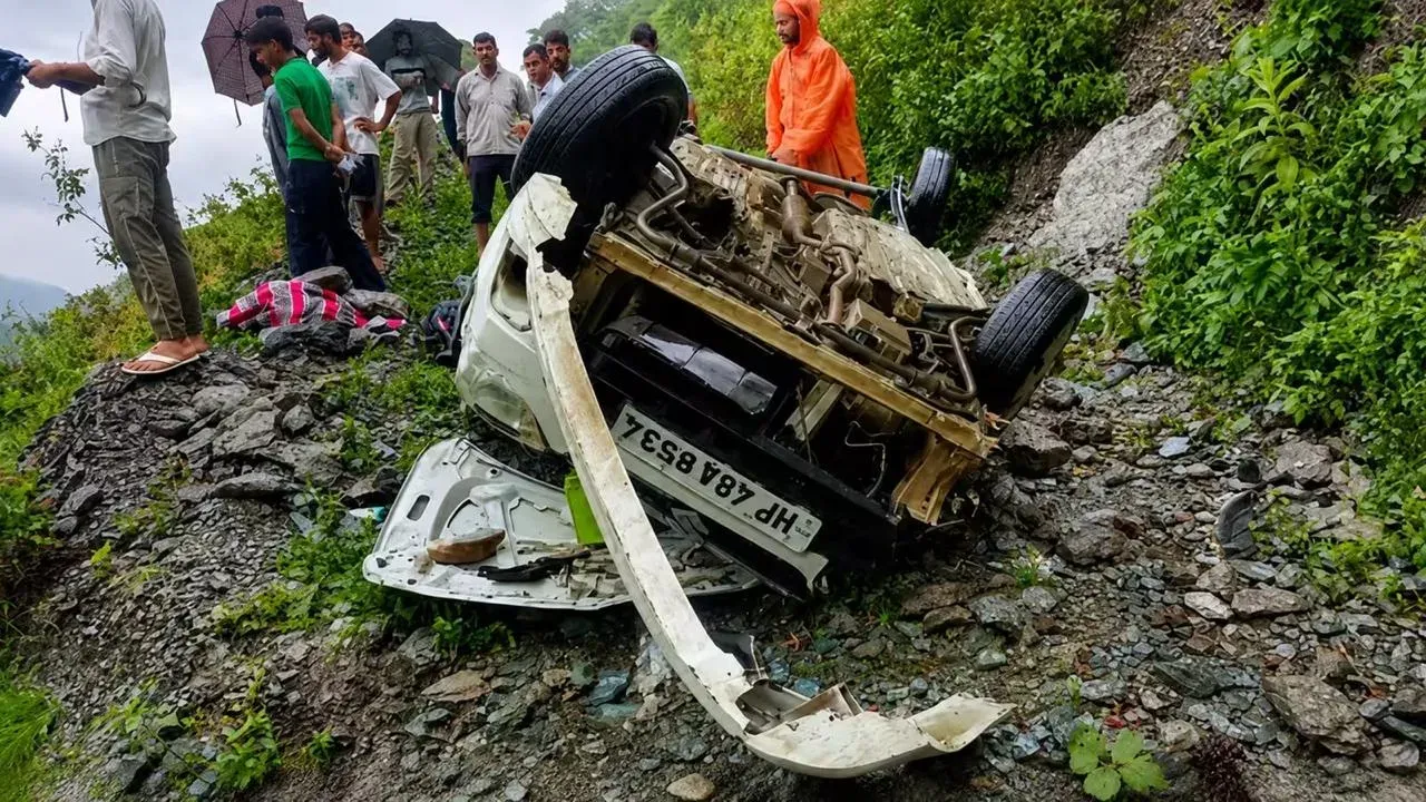 CM Sukhu Condoles Death of Five Family Members in Chamba Road Accident