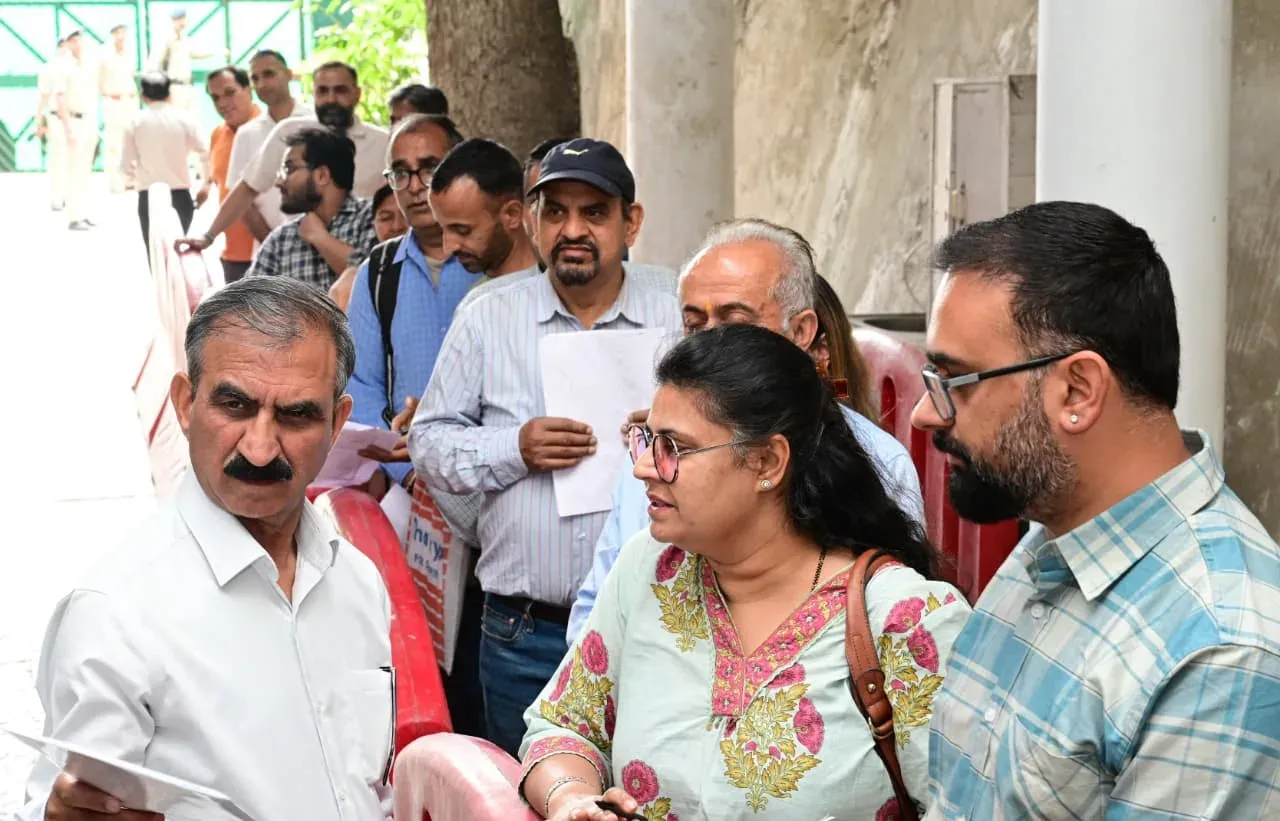 CM Sukhu Holds Jan Sunwai at HP Secretariat