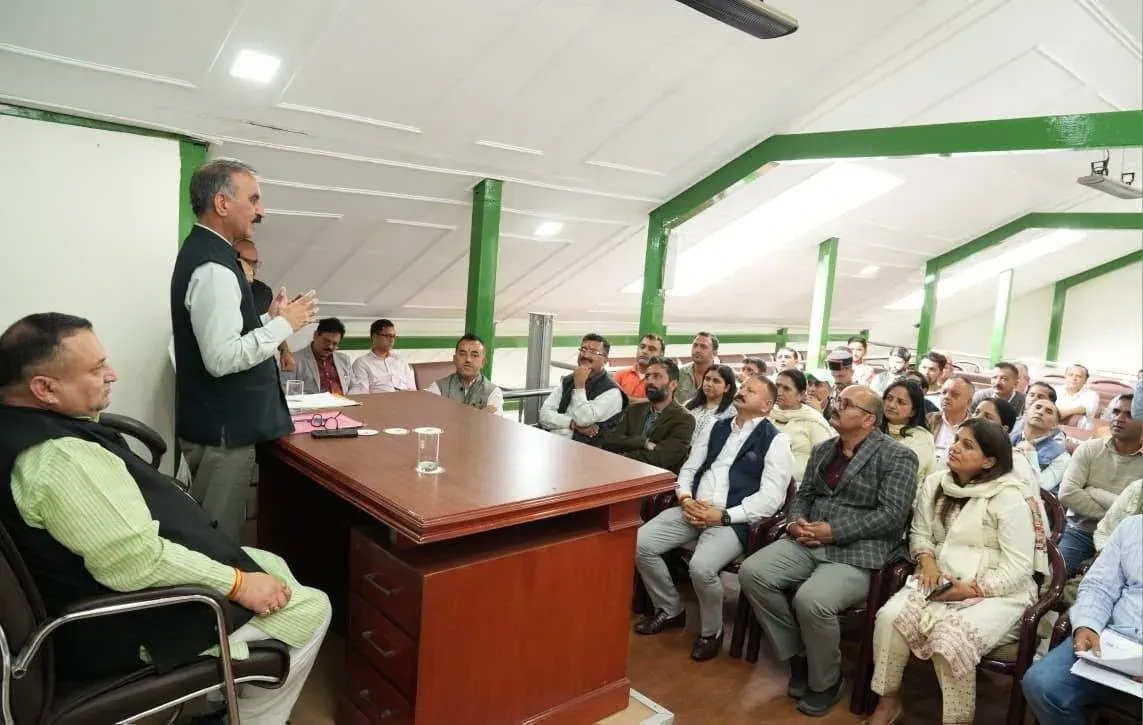 CM Sukhu Meets Chaupal Congress Workers, Reviews Welfare Reach