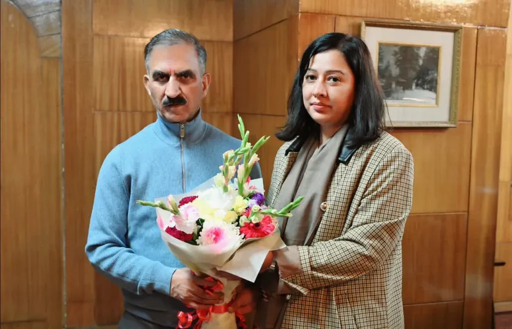 CM Sukhu Meets Lahaul-Spiti's New DC Nivedita Negi in Shimla