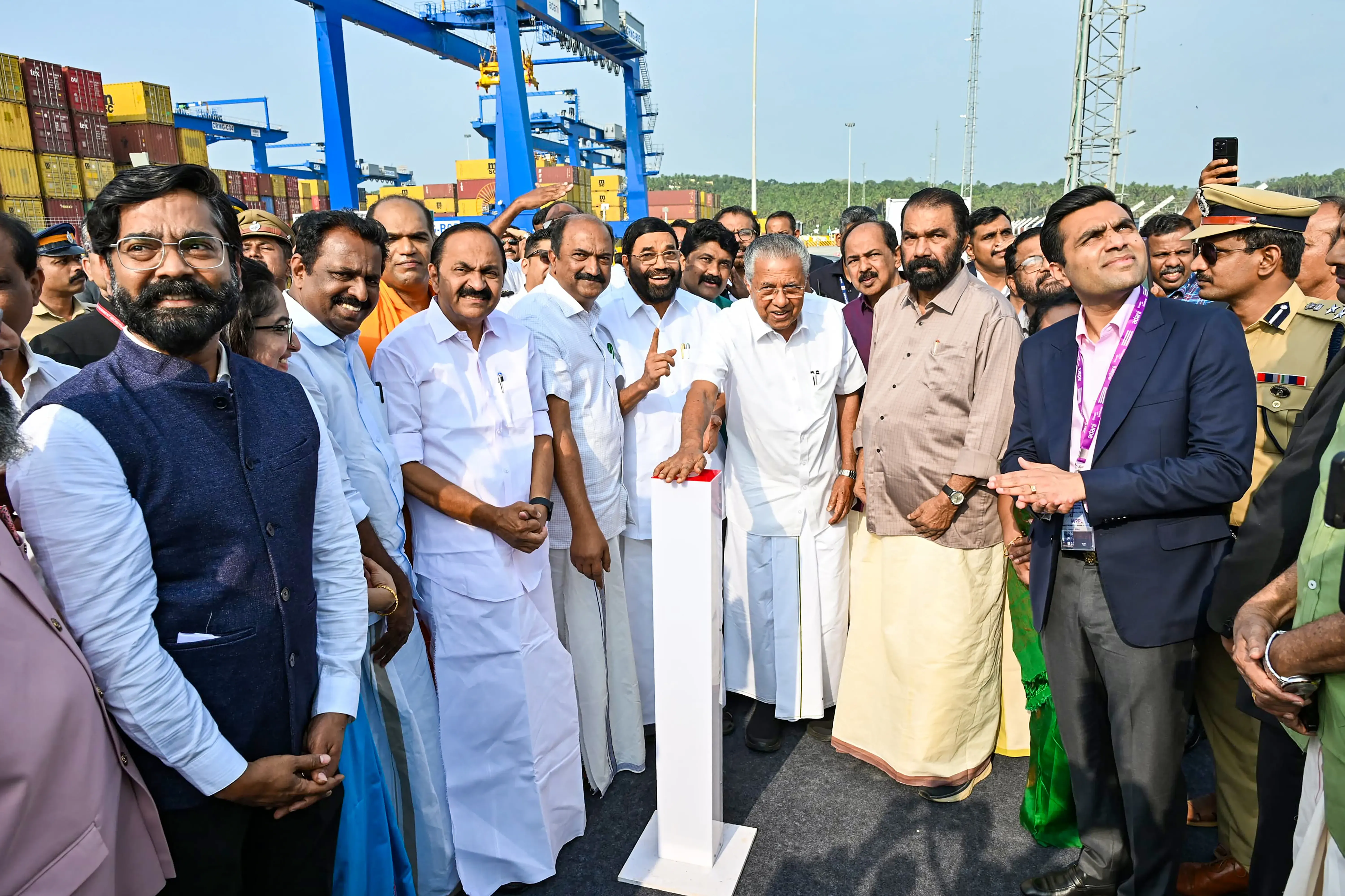 Did CM Vijayan just lay the foundation for the first organ transplant hospital in Kerala?