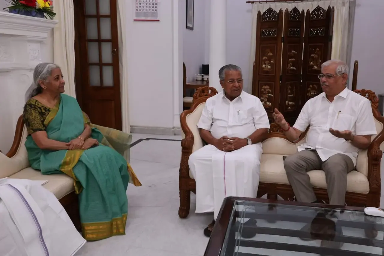 Kerala MP Questions CM Vijayan's Meeting with FM Sitharaman Amid SFIO Investigation