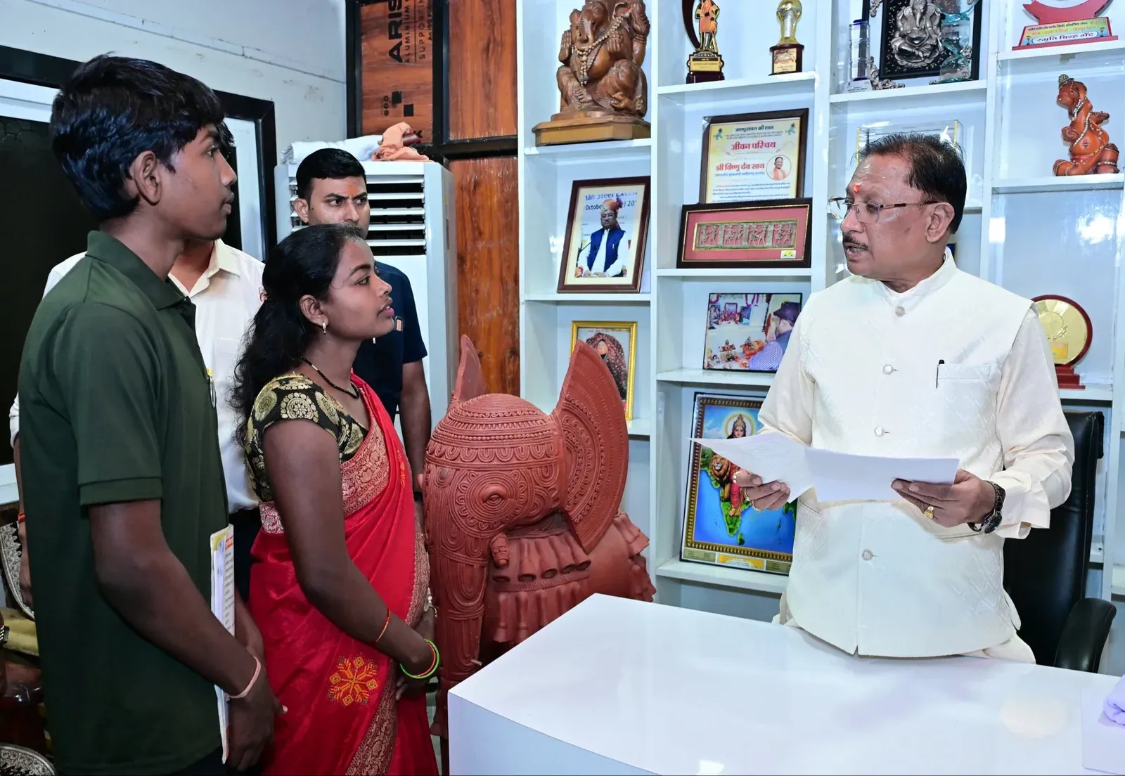 CM Vishnu Deo Sai Holds Jan Darshan at Bagiya Camp Office