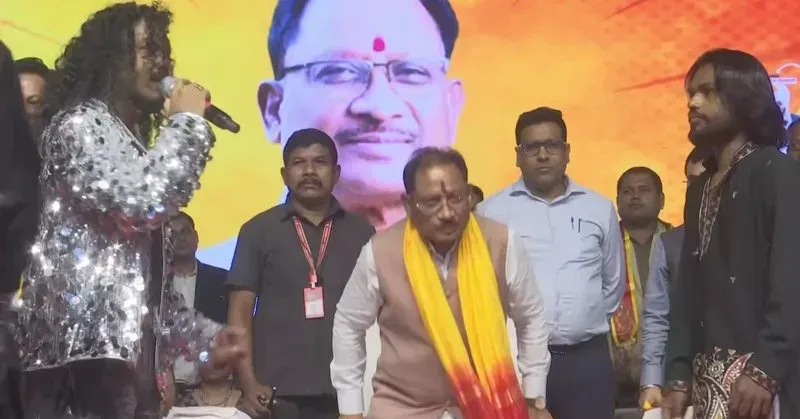 CM Vishnu Deo Sai joins Raas Garba at Lalit Mahal, Raipur