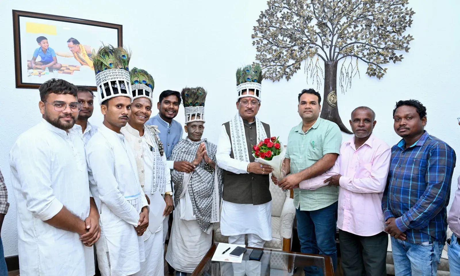 CM Vishnu Deo Sai meets Ramnami Mahasabha delegation