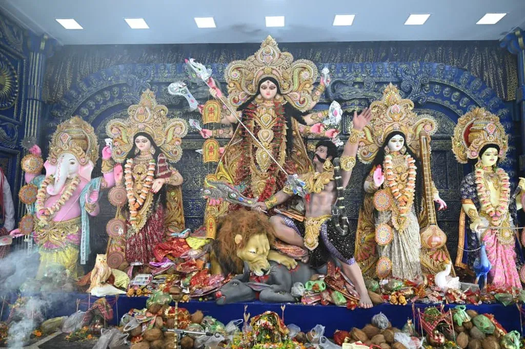 CM Vishnu Deo Sai offers Mahashtami prayers at Raipur pandal