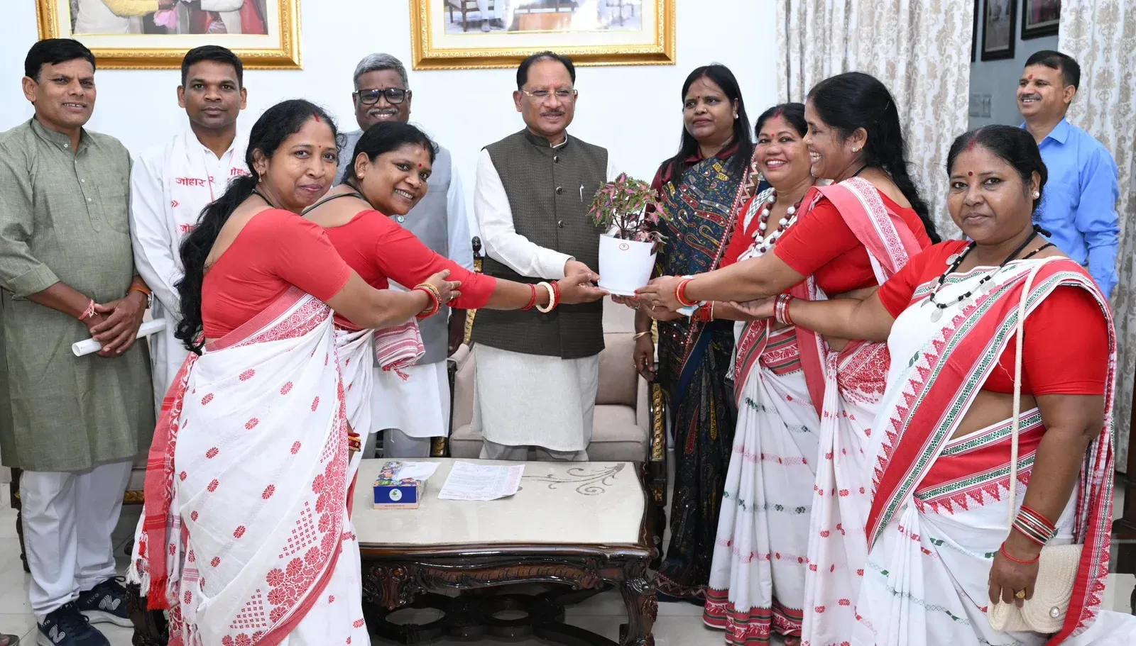 CM Vishnu Deo Sai receives delegation for Baba Kartik Oraon centenary